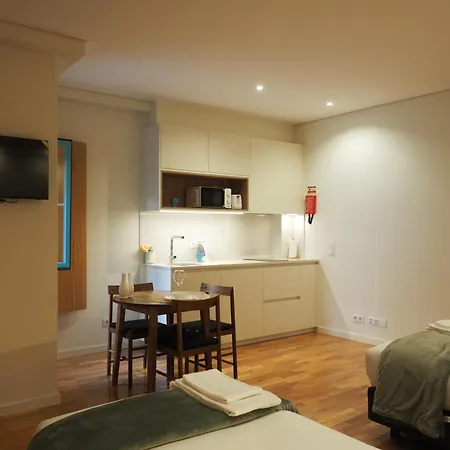 Almarela Apartment *